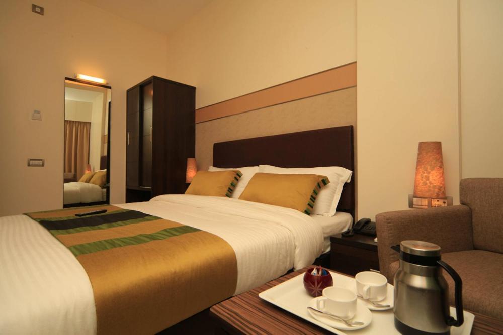 Centurion Inn Pune Chambre photo